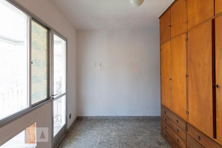 Apartamento à venda com 120m², 2 quartos e 1 vagaSuíte