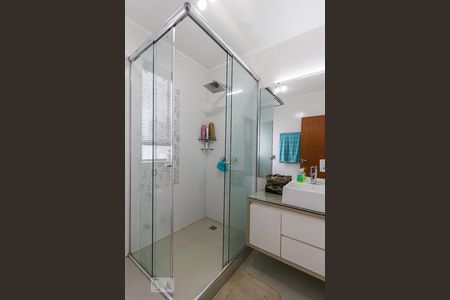 Apartamento para alugar com 140m², 2 quartos e 1 vaga Apartamento para alugar com 140m², 2 quartos e 1 vagaBanheiro 2