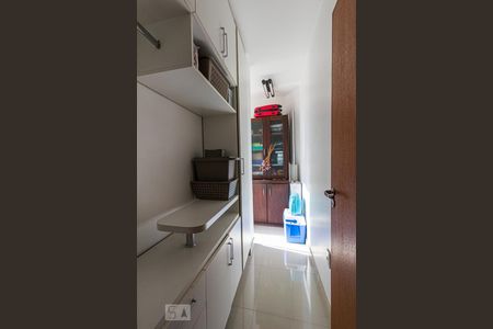 Apartamento para alugar com 140m², 2 quartos e 1 vaga Apartamento para alugar com 140m², 2 quartos e 1 vagaLavanderia