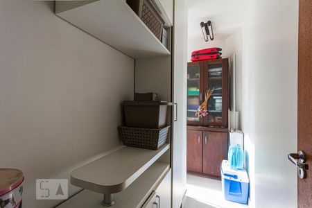 Apartamento para alugar com 140m², 2 quartos e 1 vaga Apartamento para alugar com 140m², 2 quartos e 1 vagaLavanderia