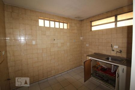 Casa à venda com 160m², 3 quartos e 2 vagasCozinha
