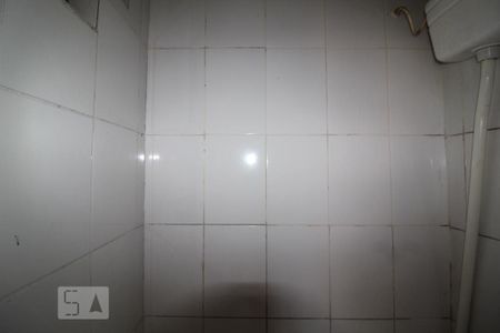 Casa à venda com 160m², 3 quartos e 2 vagasBanheiro serviço