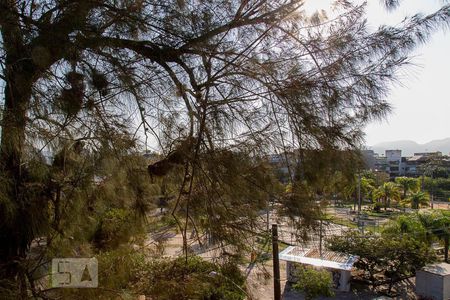 Apartamento à venda com 200m², 2 quartos e 3 vagasVista da varanda