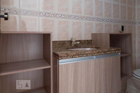 Apartamento à venda com 200m², 2 quartos e 3 vagasLavabo