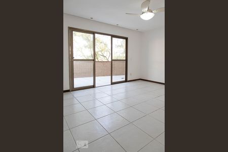 Apartamento à venda com 200m², 2 quartos e 3 vagasSuíte 2