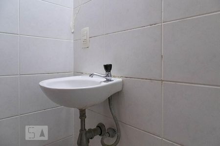 Apartamento à venda com 200m², 2 quartos e 3 vagasBanheiro de serviço