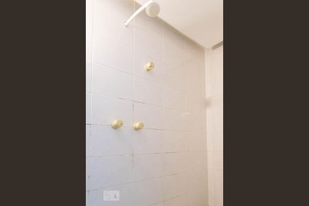 Apartamento à venda com 200m², 2 quartos e 3 vagasBanheiro de serviço