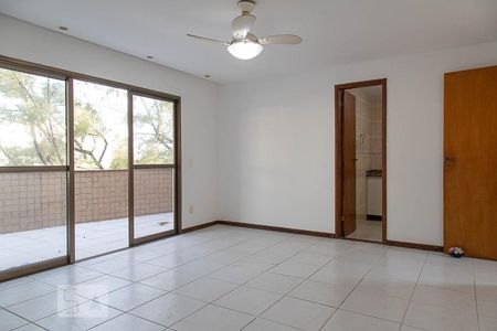 Apartamento à venda com 200m², 2 quartos e 3 vagasSuíte 2