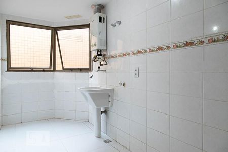 Apartamento à venda com 200m², 2 quartos e 3 vagasÁrea de serviço
