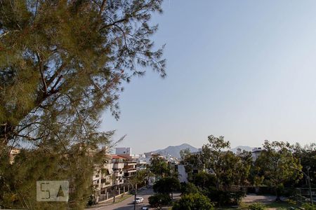 Apartamento à venda com 200m², 2 quartos e 3 vagasVista da varanda