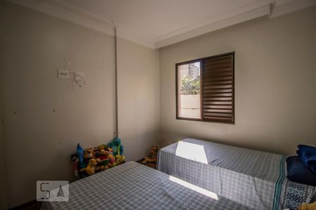 Apartamento à venda com 128m², 3 quartos e 2 vagasQuarto 1