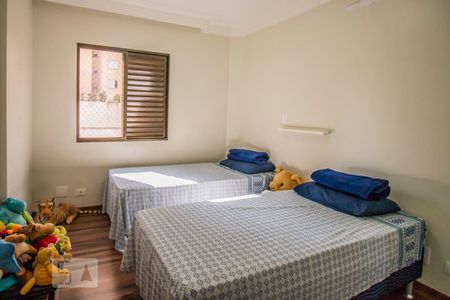 Apartamento à venda com 128m², 3 quartos e 2 vagasQuarto 1