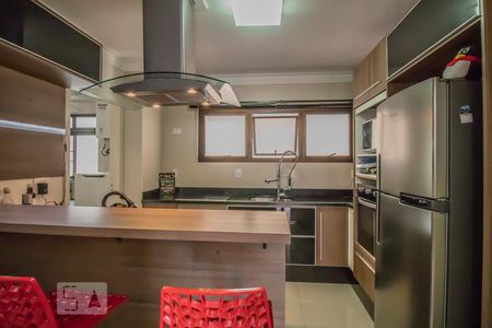 Apartamento à venda com 128m², 3 quartos e 2 vagasCozinha