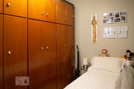 Casa à venda com 200m², 4 quartos e 2 vagas Casa à venda com 200m², 4 quartos e 2 vagasQUARTO 2