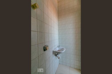 Apartamento à venda com 65m², 3 quartos e 1 vaga Apartamento à venda com 65m², 3 quartos e 1 vagaBanheiro de Serviço