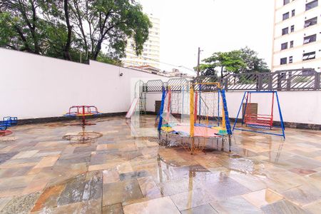 Apartamento à venda com 200m², 3 quartos e 2 vagasÁrea comum - Playground
