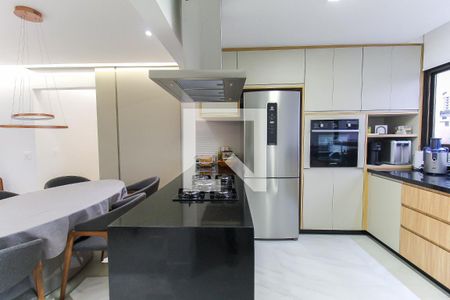 Apartamento à venda com 200m², 3 quartos e 2 vagasCozinha