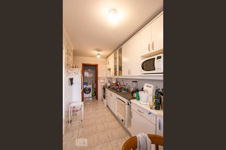 Casa à venda com 230m², 4 quartos e 2 vagasCozinha