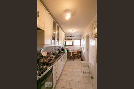 Casa à venda com 230m², 4 quartos e 2 vagasCozinha