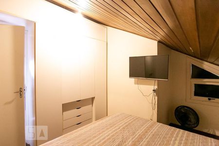 Casa à venda com 230m², 4 quartos e 2 vagasQuarto 1