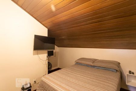 Casa à venda com 230m², 4 quartos e 2 vagasQuarto 1