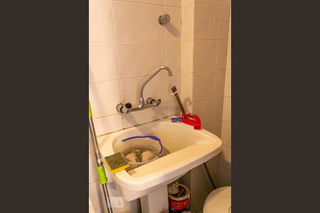 Casa à venda com 230m², 4 quartos e 2 vagasDetalhe