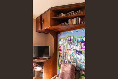 Casa à venda com 230m², 4 quartos e 2 vagasDetalhe