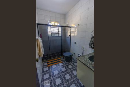Casa à venda com 189m², 3 quartos e 3 vagas Casa à venda com 189m², 3 quartos e 3 vagasBanheiro Social 1