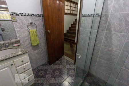 Casa à venda com 189m², 3 quartos e 3 vagas Casa à venda com 189m², 3 quartos e 3 vagasBanheiro Social 2