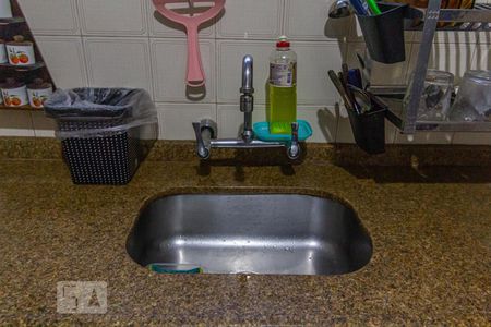 Casa à venda com 189m², 3 quartos e 3 vagas Casa à venda com 189m², 3 quartos e 3 vagasCozinha