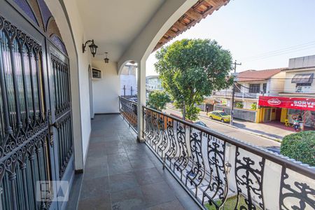 Casa à venda com 189m², 3 quartos e 3 vagas Casa à venda com 189m², 3 quartos e 3 vagasVaranda da Suíte