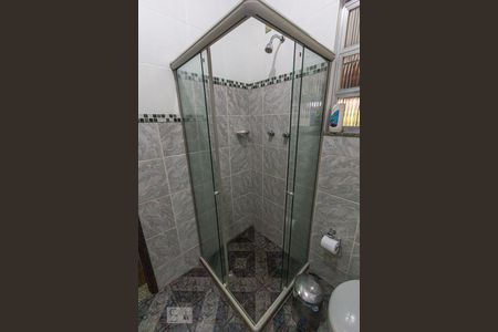 Casa à venda com 189m², 3 quartos e 3 vagas Casa à venda com 189m², 3 quartos e 3 vagasBanheiro Social 2