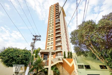 Apartamento à venda com 115m², 3 quartos e 2 vagas Apartamento à venda com 115m², 3 quartos e 2 vagasFachada