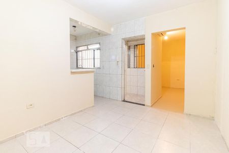 Sala de casa para alugar com 1 quarto, 40m² em Vila Constança, São Paulo