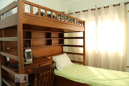 Casa para alugar com 252m², 4 quartos e 1 vagaQuarto 4