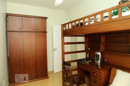 Casa para alugar com 252m², 4 quartos e 1 vagaQuarto 4