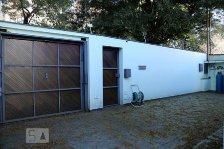 Casa para alugar com 252m², 4 quartos e 1 vagaGaragem