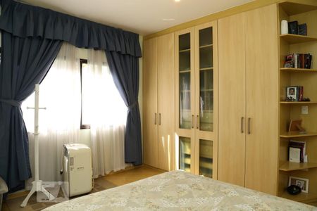 Casa para alugar com 252m², 4 quartos e 1 vagaQuarto 3