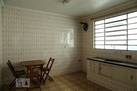 Casa para alugar com 252m², 4 quartos e 1 vagaCozinha