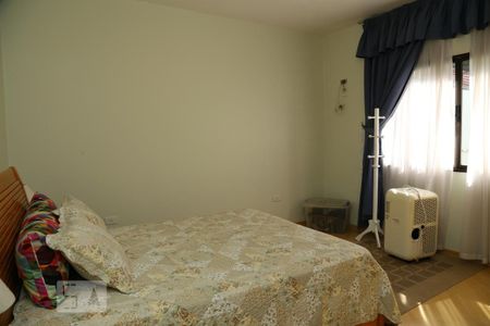 Casa para alugar com 252m², 4 quartos e 1 vagaQuarto 3