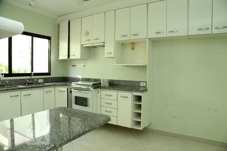 Casa para alugar com 252m², 4 quartos e 1 vagaCozinha