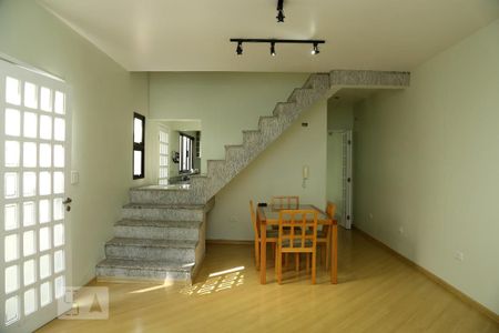 Casa para alugar com 252m², 4 quartos e 1 vagaSala 2