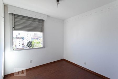 Apartamento à venda com 315m², 4 quartos e 2 vagasQuarto 2