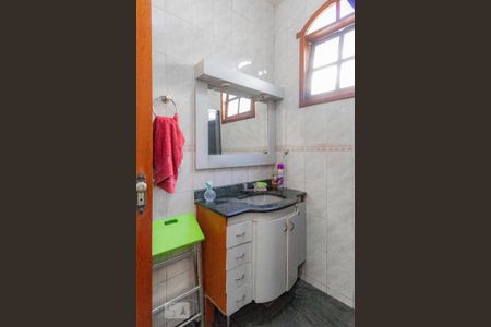 Casa à venda com 180m², 3 quartos e 12 vagasBanheiro