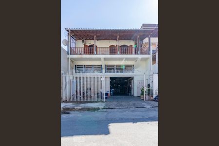 Casa à venda com 180m², 3 quartos e 12 vagasFachada