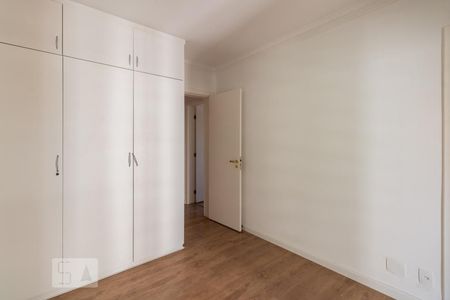 Apartamento à venda com 211m², 3 quartos e 4 vagas Apartamento à venda com 211m², 3 quartos e 4 vagasSuite 2