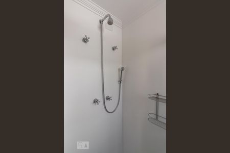 Apartamento à venda com 211m², 3 quartos e 4 vagas Apartamento à venda com 211m², 3 quartos e 4 vagasBanheiro Suite 2