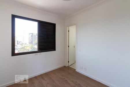 Apartamento à venda com 211m², 3 quartos e 4 vagas Apartamento à venda com 211m², 3 quartos e 4 vagasSuite 3