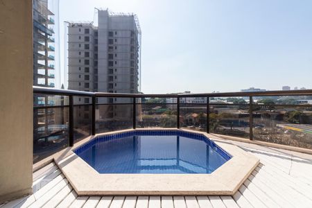 Apartamento à venda com 211m², 3 quartos e 4 vagas Apartamento à venda com 211m², 3 quartos e 4 vagasVaranda
