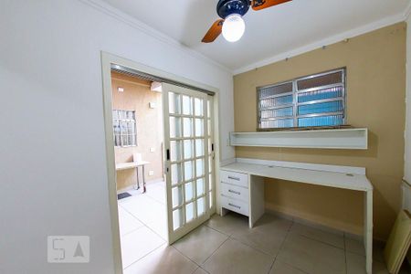 Casa à venda com 207m², 3 quartos e 4 vagas Casa à venda com 207m², 3 quartos e 4 vagasQuarto de Serviço